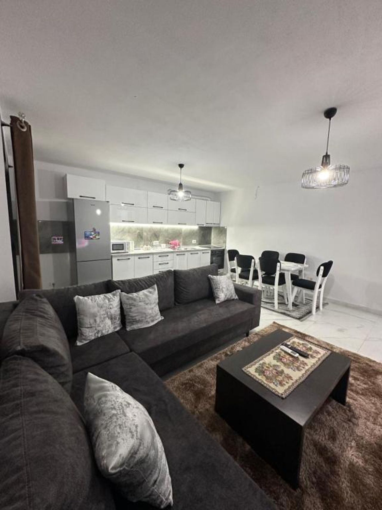 Elezi Apartment City Centre