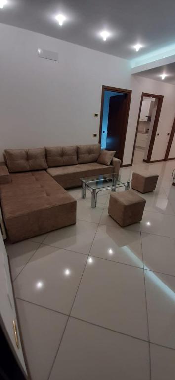 Vila Kinostudio (Togu 2)