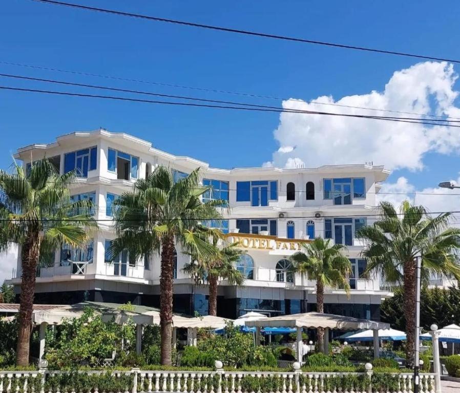 Fari Hotel